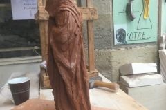 Modelage en argile. Les roches qui dansent